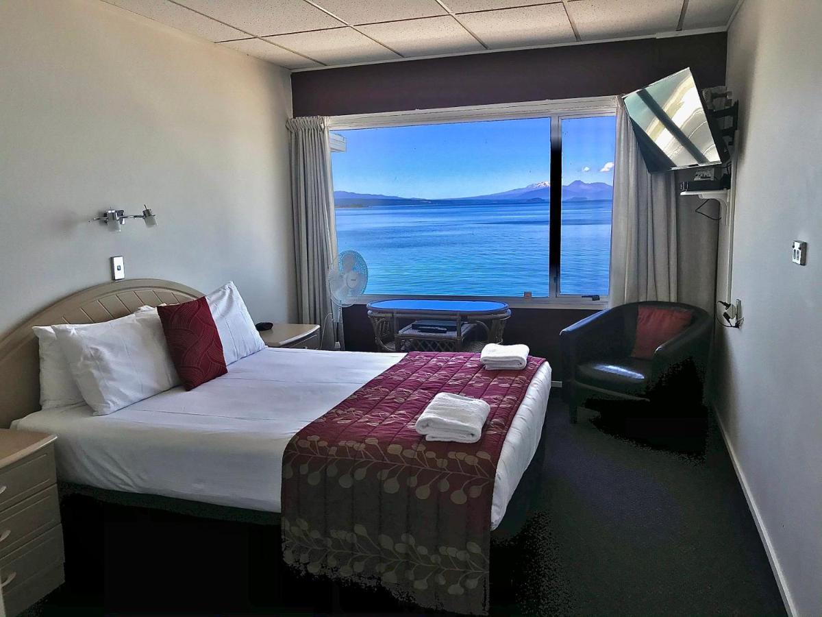 Tui Oaks Motel Taupo Bagian luar foto