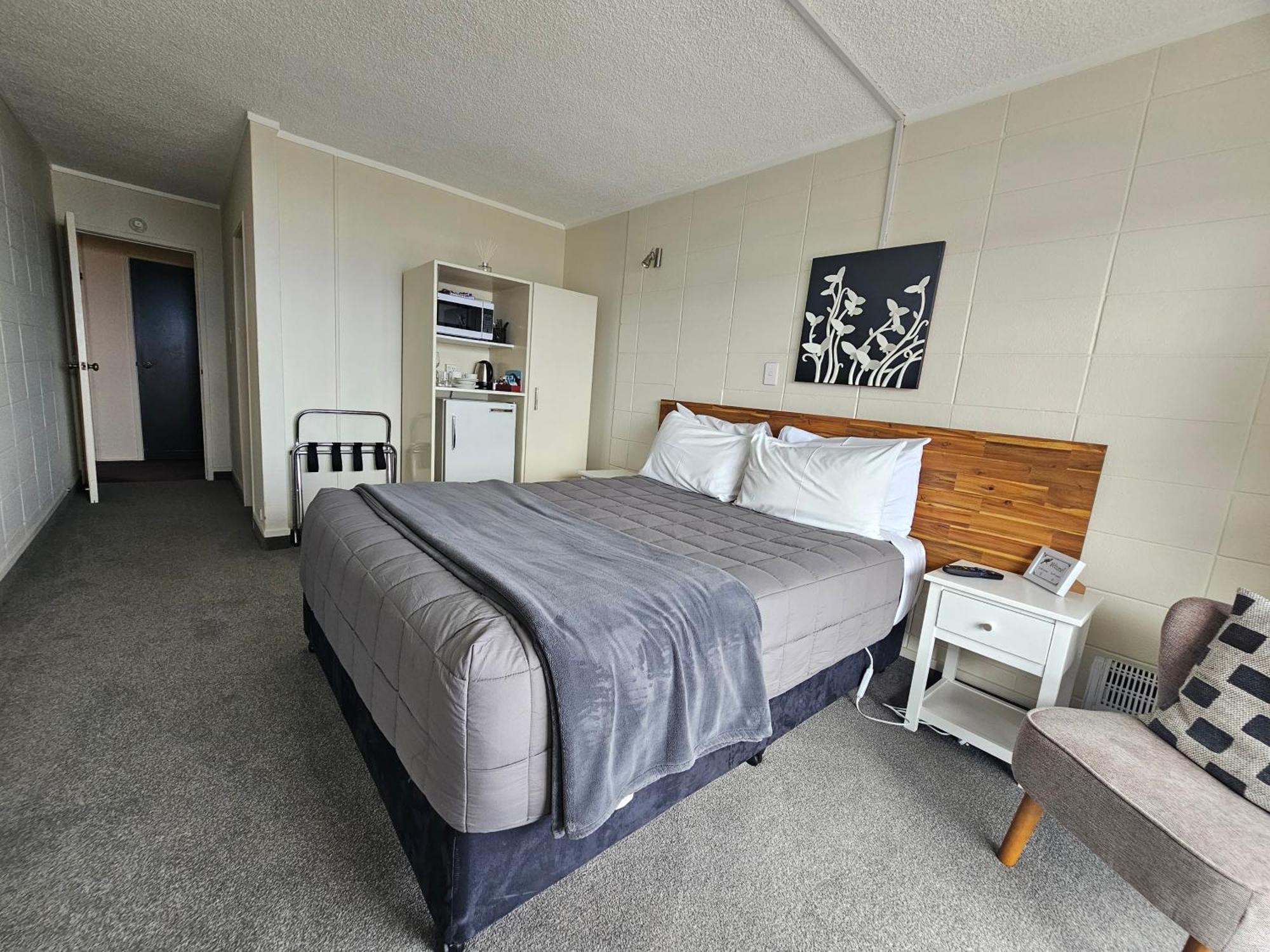 Tui Oaks Motel Taupo Bagian luar foto