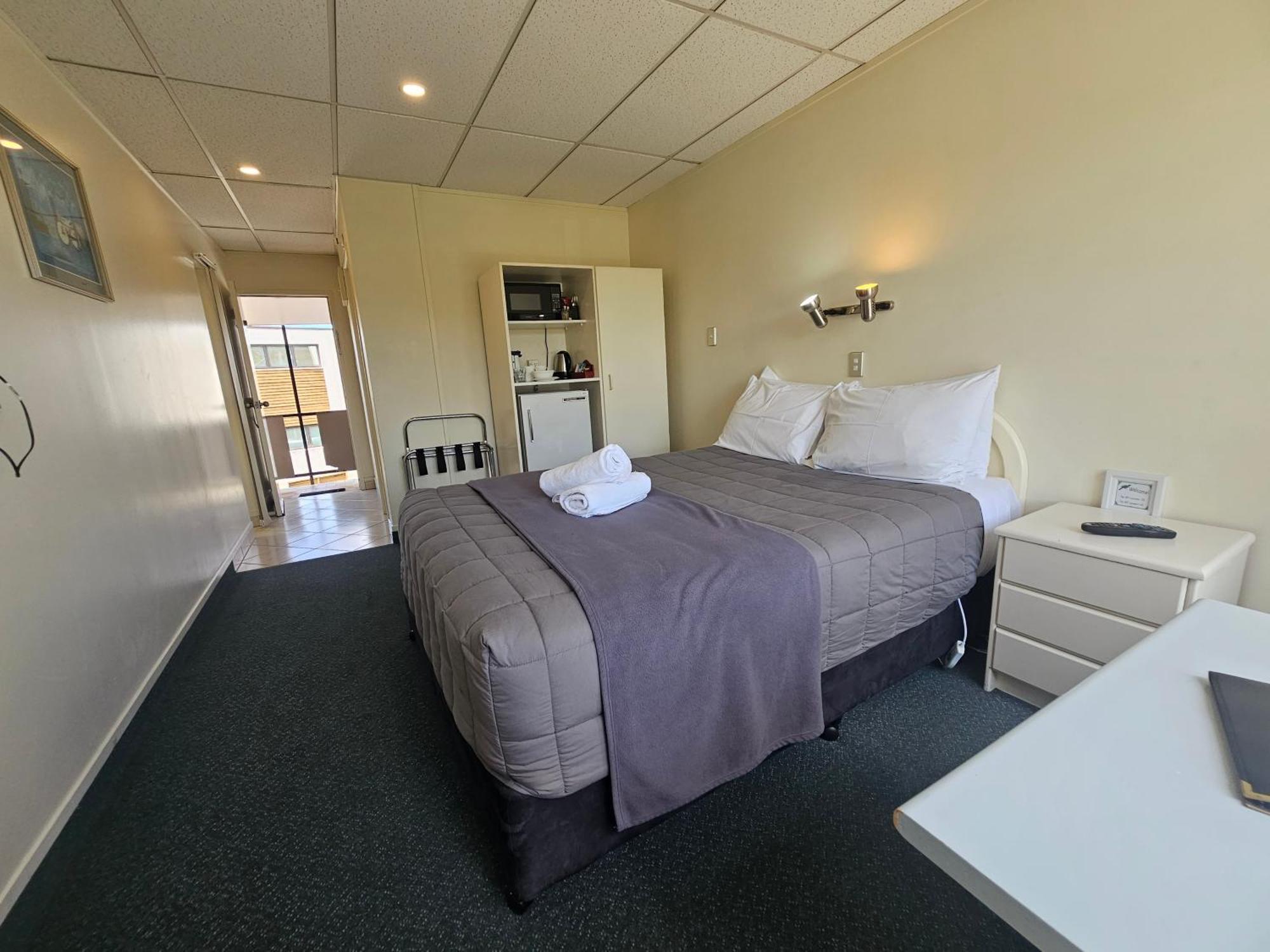 Tui Oaks Motel Taupo Bagian luar foto